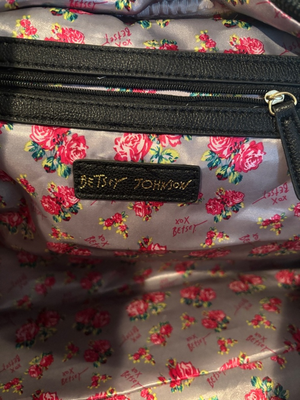 Betsy Johnson Quilted Black Travel Bag with White Cat Face Front Pocket - Picture 7 of 7